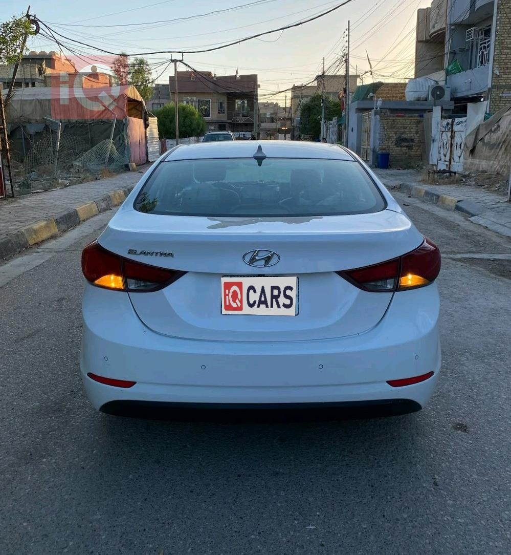 هيونداي النترا